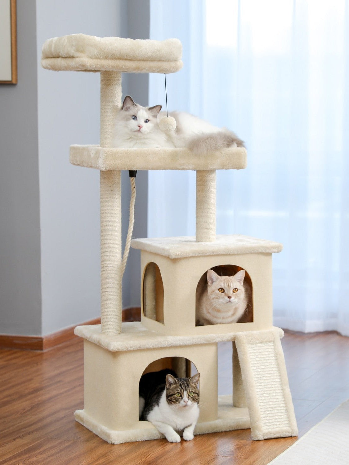 Cat Tree Entertainment Tower with Stairs