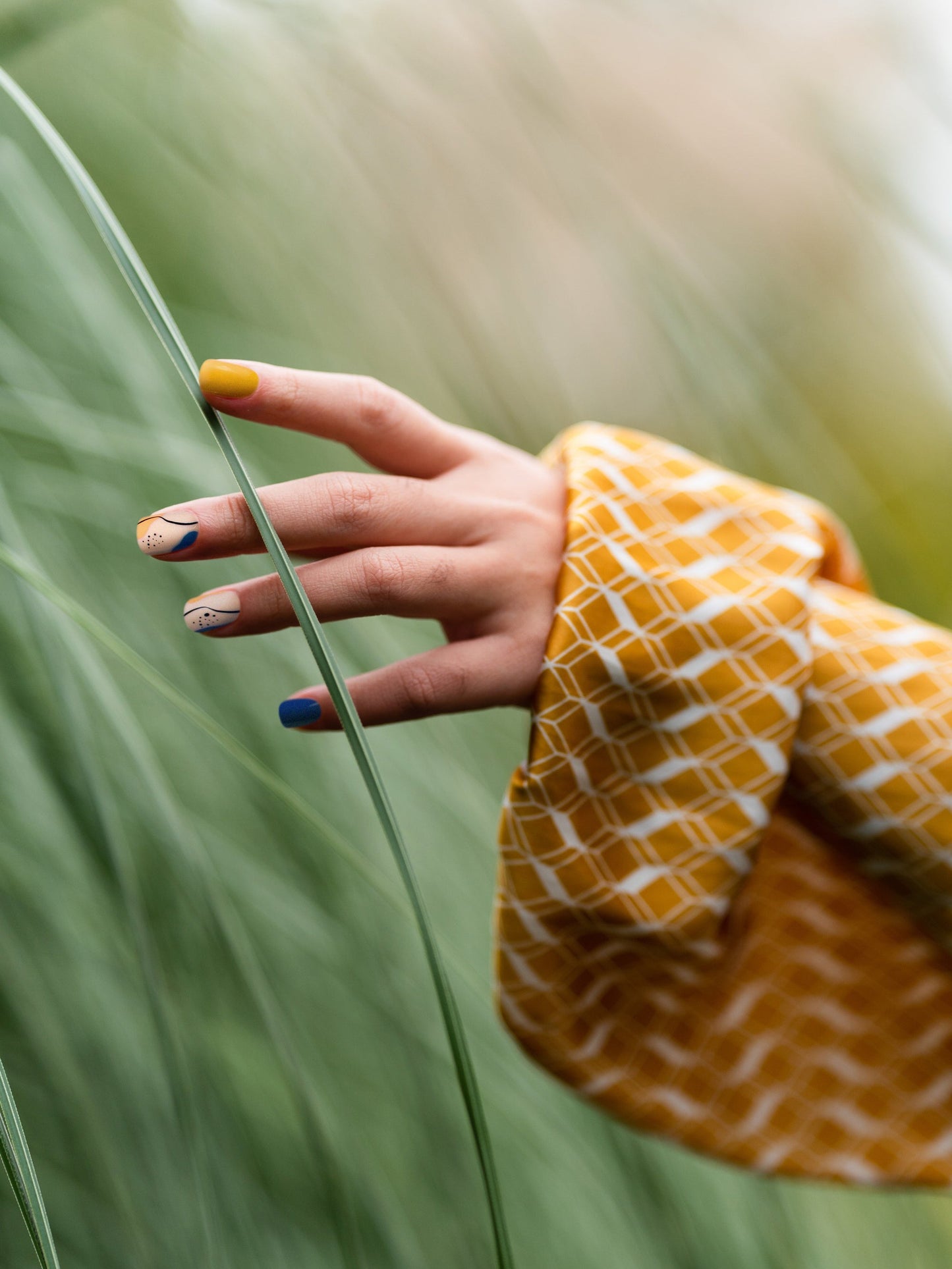 Tangerine Garden | Soft & Durable Press-On Nails