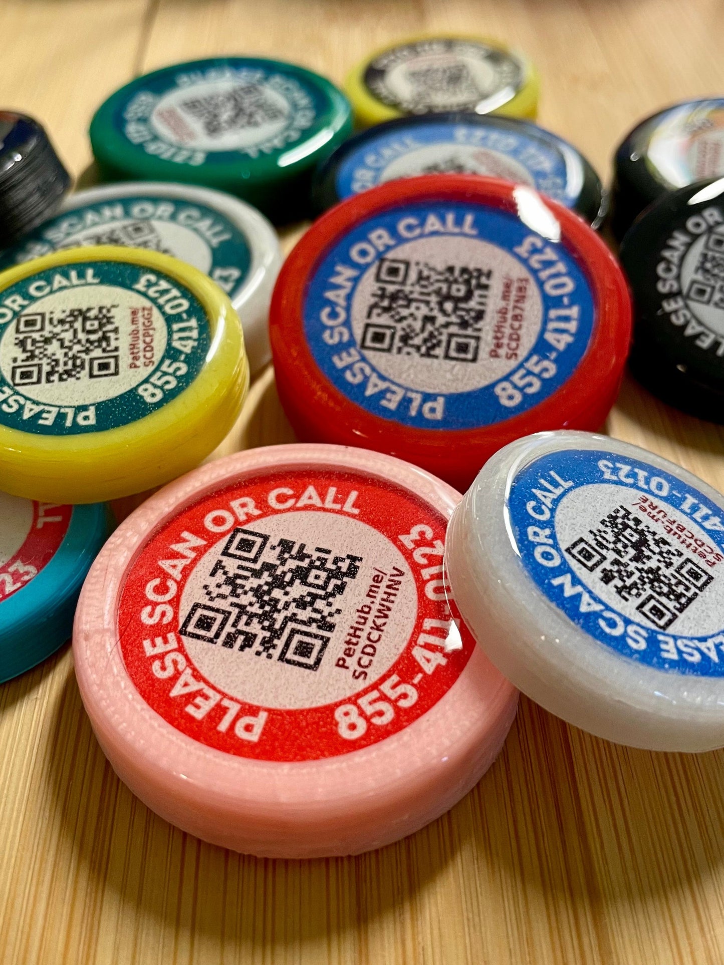 Wholesale Pack of 20 QR Code Pet ID Tags With Free Pet Profile